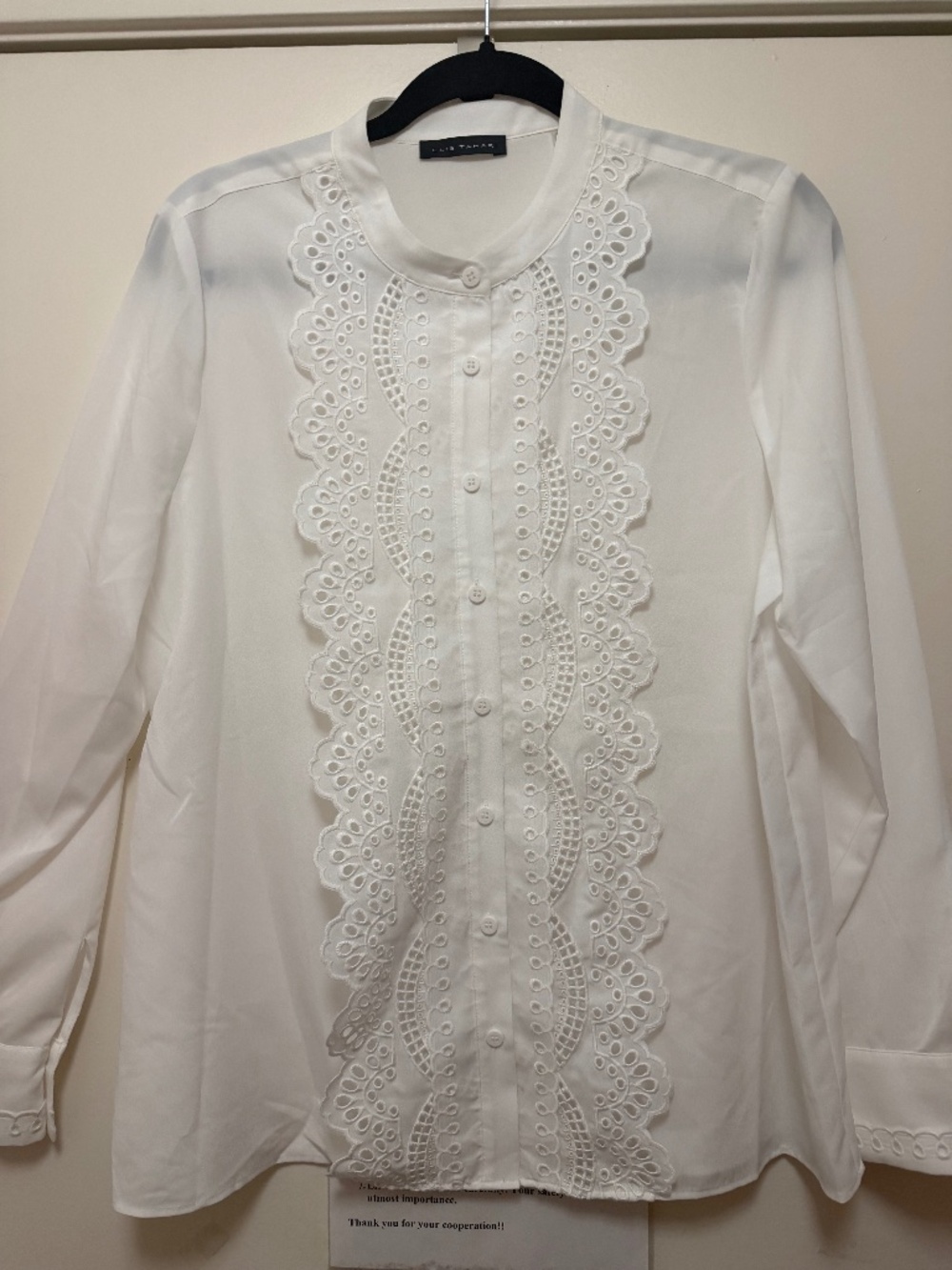 Elegant Eli Tahari White Blouse with Girgrous Kace Additions